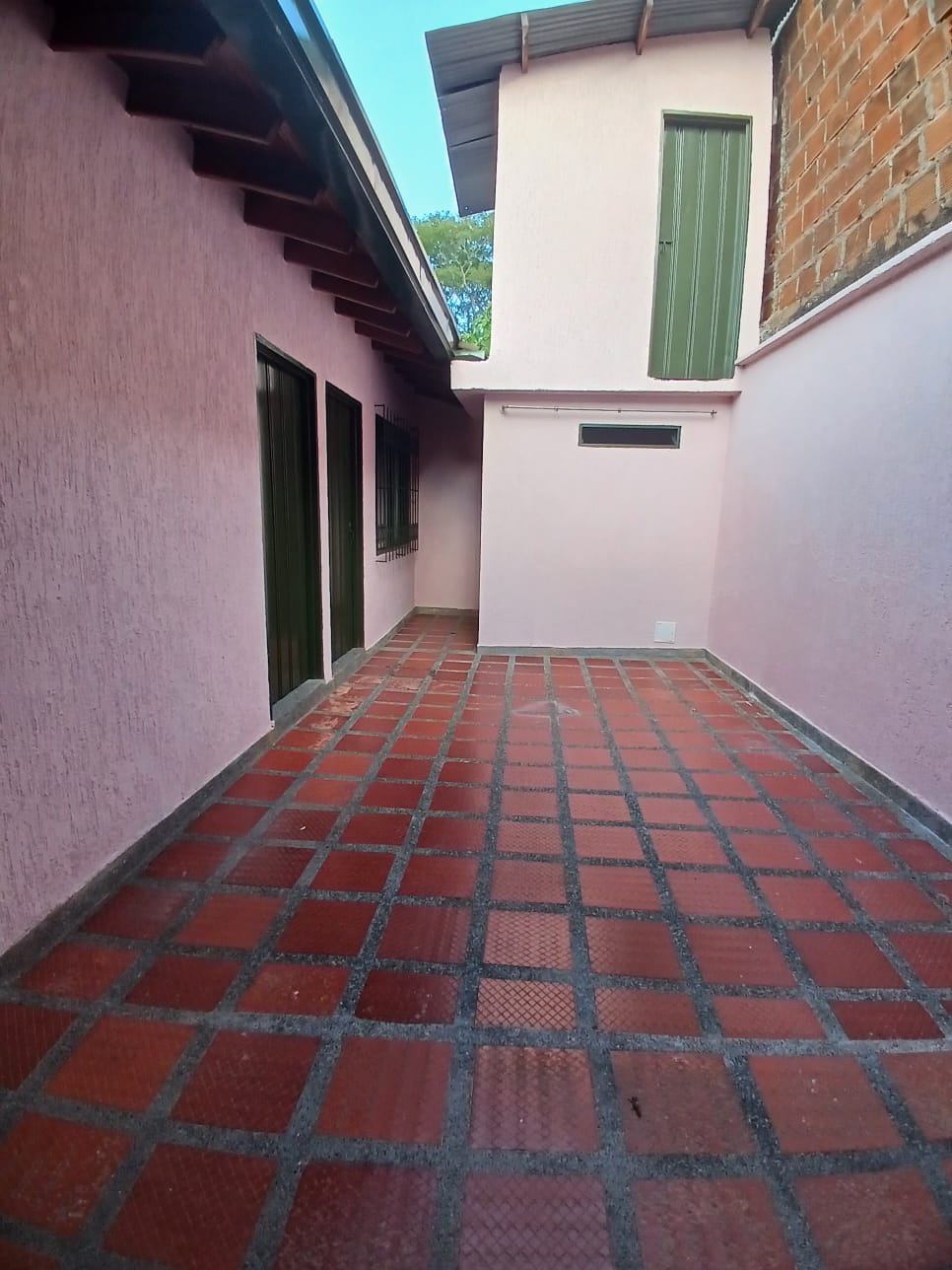 Local En Arriendo - Ricaurte, Bogotá