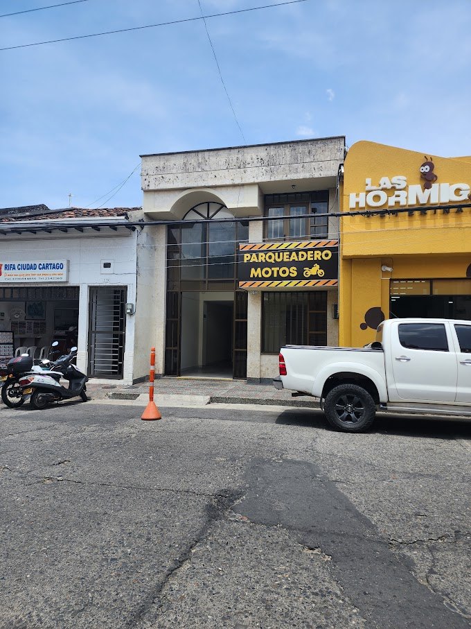 Locales en Arriendo, Cartago,  - El Centro 