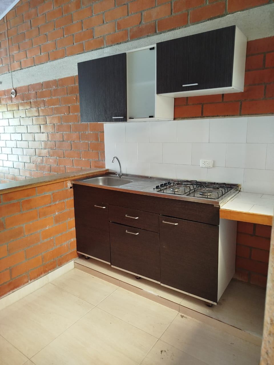 Casas en Arriendo, Cartago,  - La Arboleda