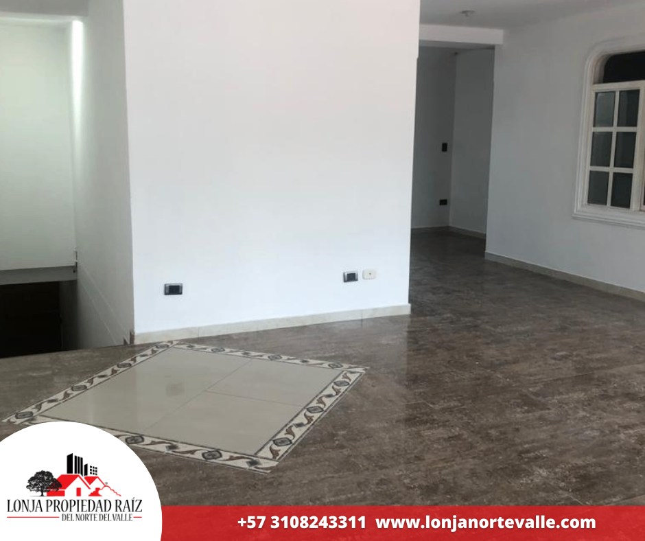 Casas Con Local en Venta, Cartago,  - San Nicolás