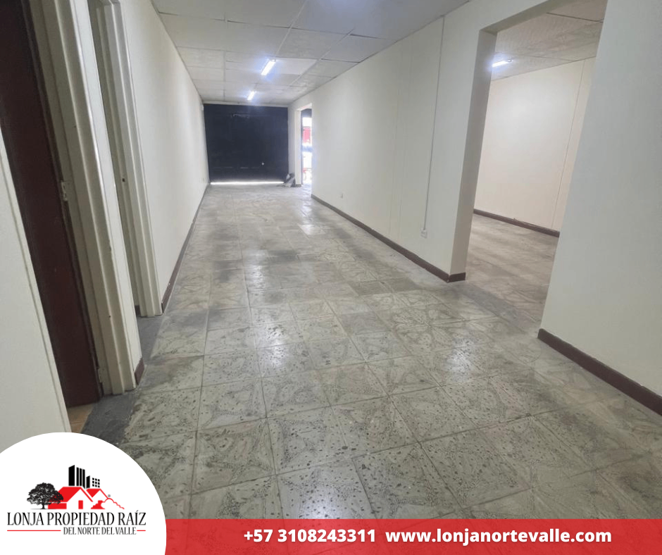 Casas Con Local en Venta, Cartago,  - San Nicolás