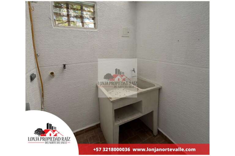 Casa en arriendo en La Arboleda Cartago